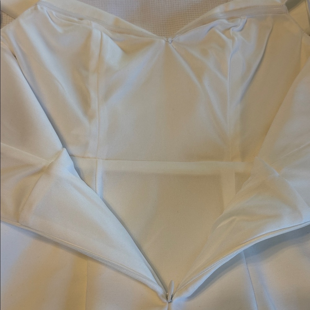 Lulu's Classic Glam White Off Shoulder Bodycon Dress Size XS NWT - Picture 11 of 15